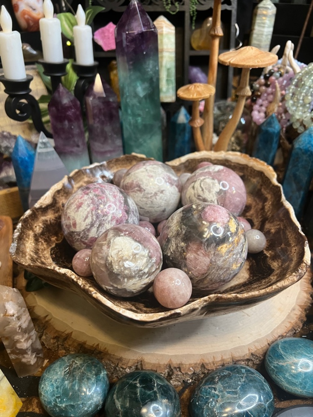 Chocolate calcite bowl from Mexico